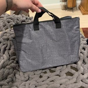 Thirty-One Super Swap-It Pocket